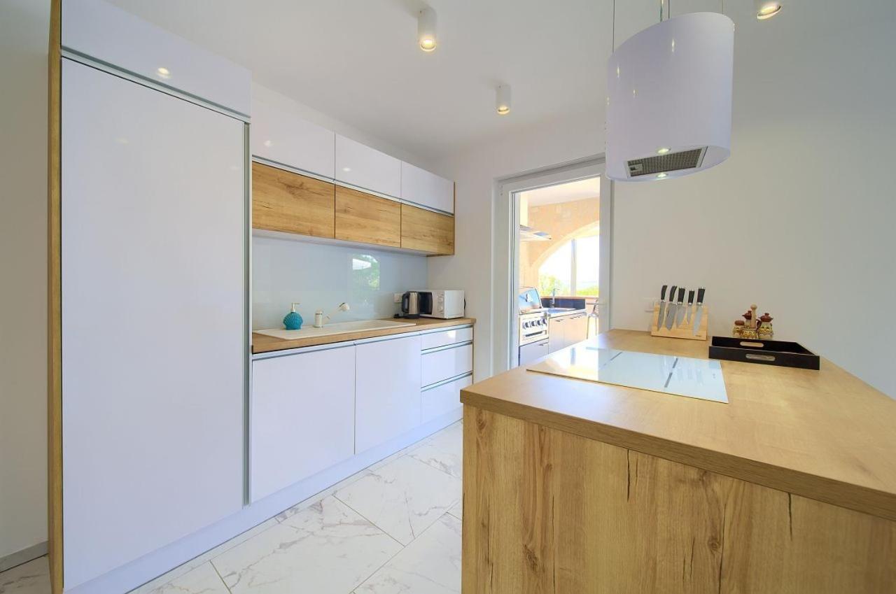 Holiday House Sea & Sun Residence Rasopasno 외부 사진